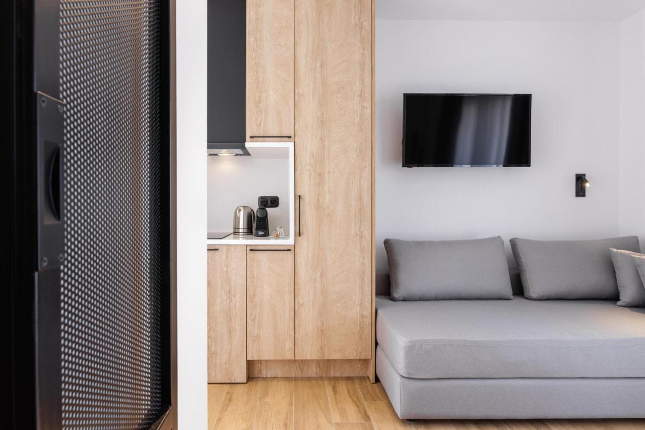 Kentro Luxury Suites Hanioti Eksteriør billede